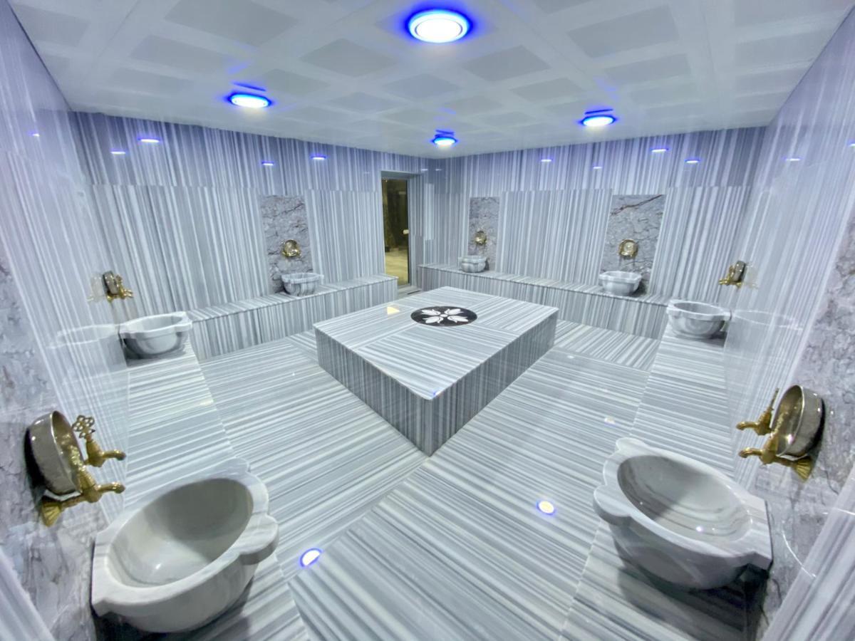 Grand Gulluk Hotel & Spa City Center אנטליה מראה חיצוני תמונה