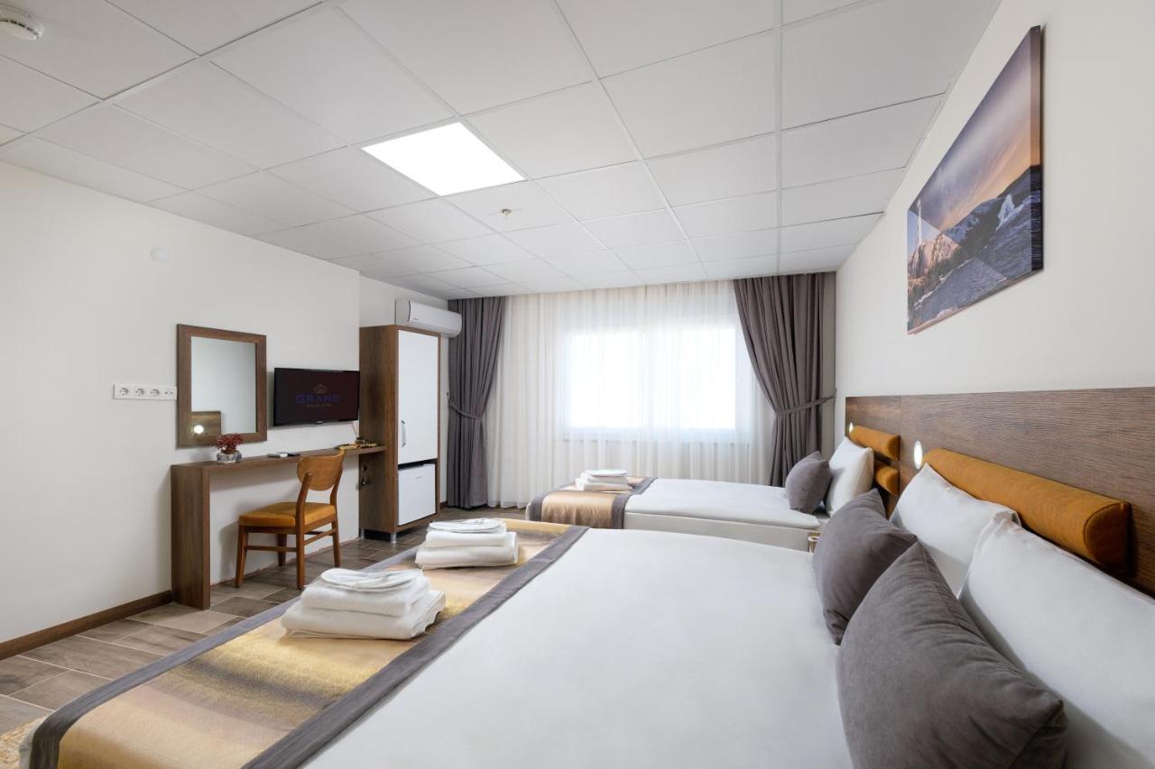 Grand Gulluk Hotel & Spa City Center אנטליה מראה חיצוני תמונה